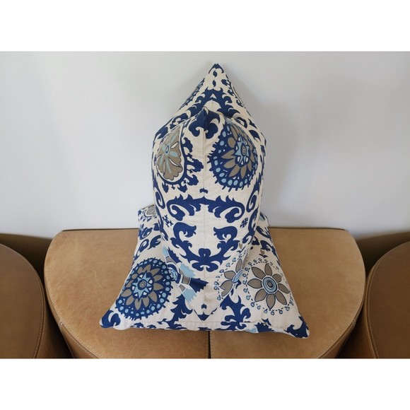 Premier Prints Throw Pillow Covers 20x20 Navy Blue Medallion Zippered Pair NEW - Picture 9 of 16